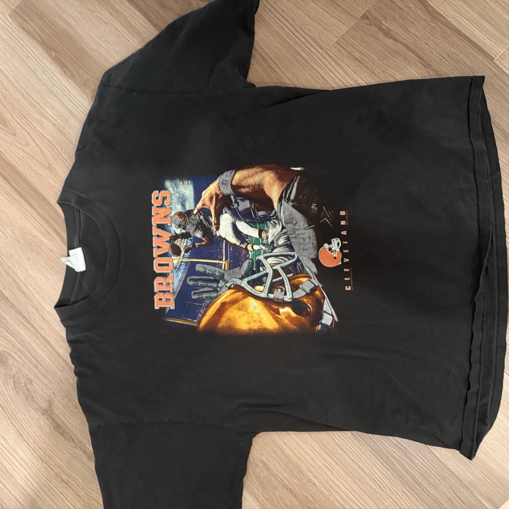 Lee vintage Black Cleveland Browns Graphic Short Sleeve Tee